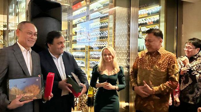 Kunjungi Moskow, Gubernur Sulut Olly Dondokambey Bertemu Pengusaha Rusia