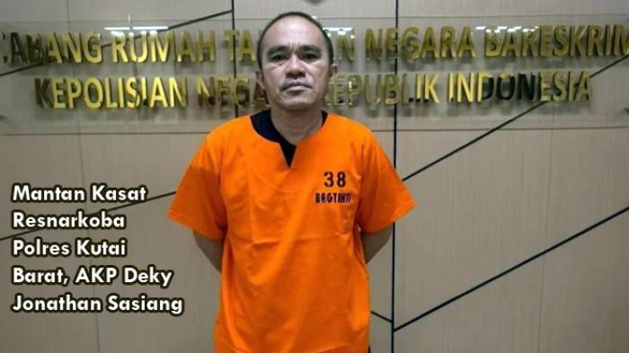 Potret-mantan-Kasat-Reserse-Narkoba-Polres-Kutai-Barat-AKP-Deky-Jonathan-Sasiang.jpg