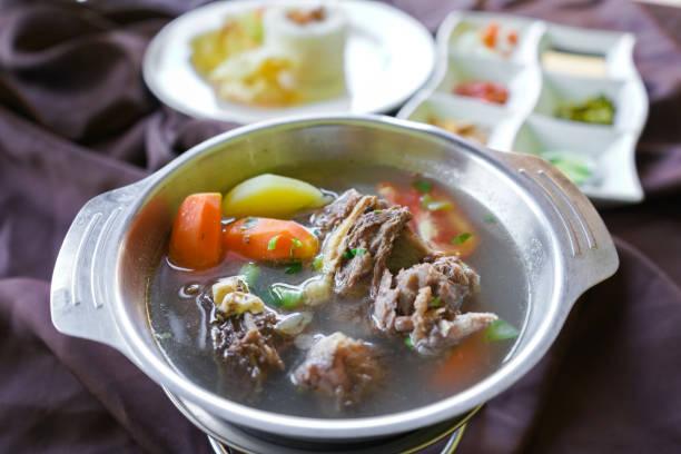Resep dan Cara Membuat Sop Buntut Sapi Istimewa, Kuah Bening Gurih Bisa Jadi Sampai 5 Porsi
