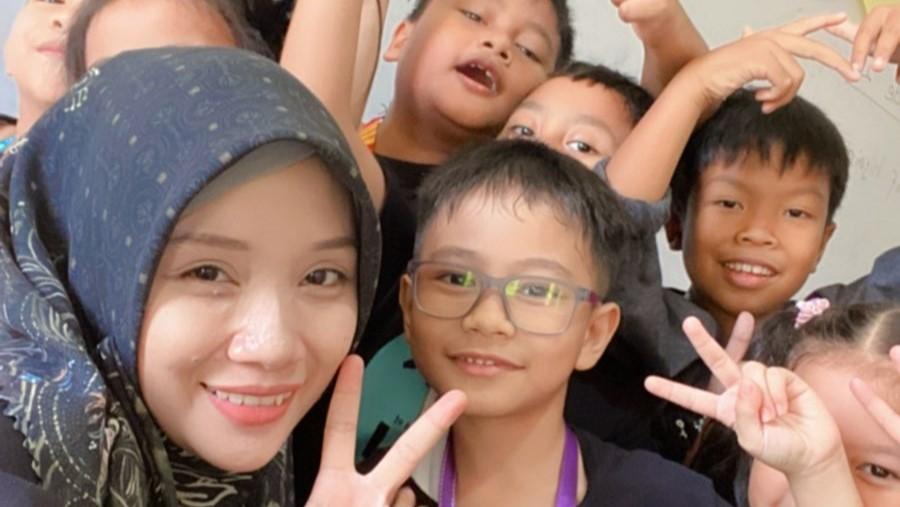 Kisah Rima Purwanti, 9 Tahun Jadi Guru Honorer di Manado Sulawesi Utara, Kerja Serius Gaji Main-Main