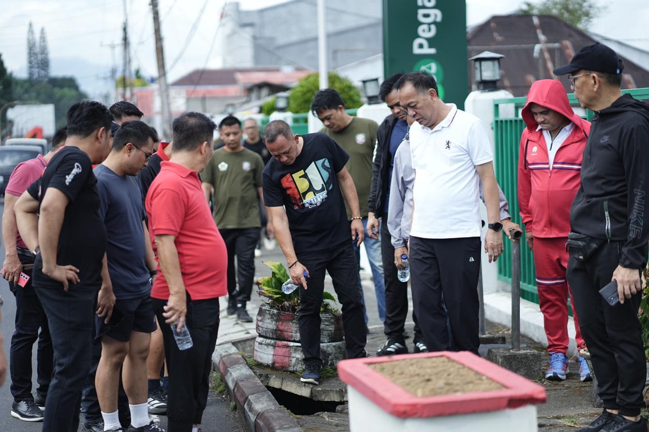 Wali Kota Tomohon Sidak Jalan Protokol: Soroti Alih Fungsi Trotoar dan Tumpukan Sampah - Tribunmanado.co.id