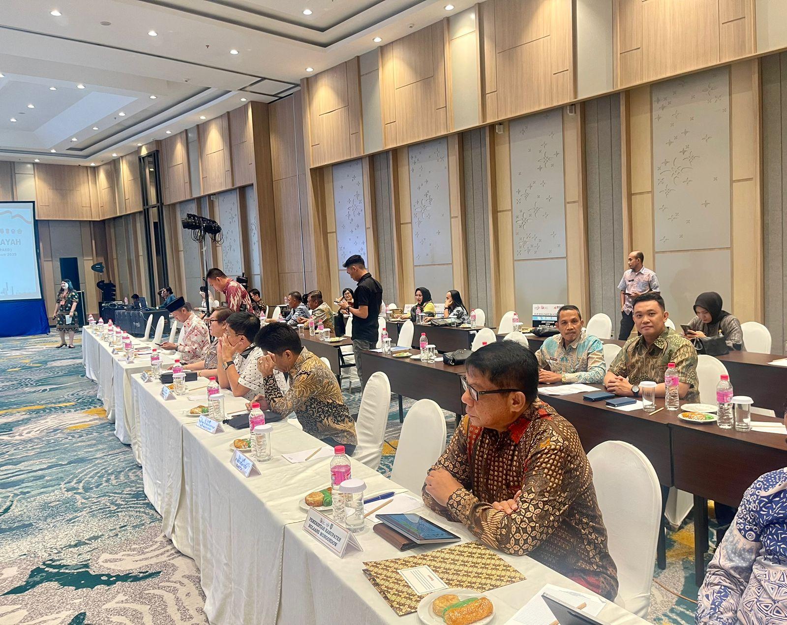 Sekda Bolmong Abdullah Mokoginta Ikut Rakorwil TPAKD Sulawesi Utara-Gorontalo di Manado