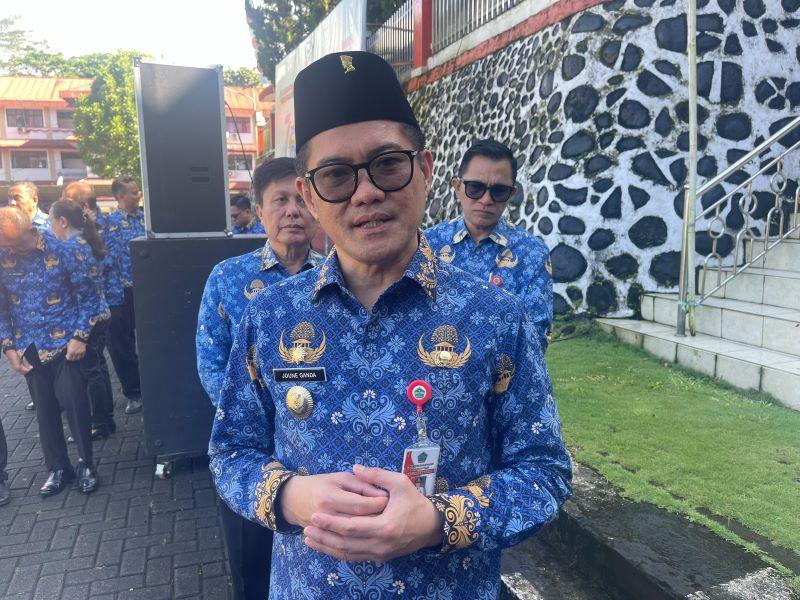 Bupati Minut Joune Ganda Tekankan Kedisiplinan ASN: Ketepatan Waktu hingga Atribut Seragam