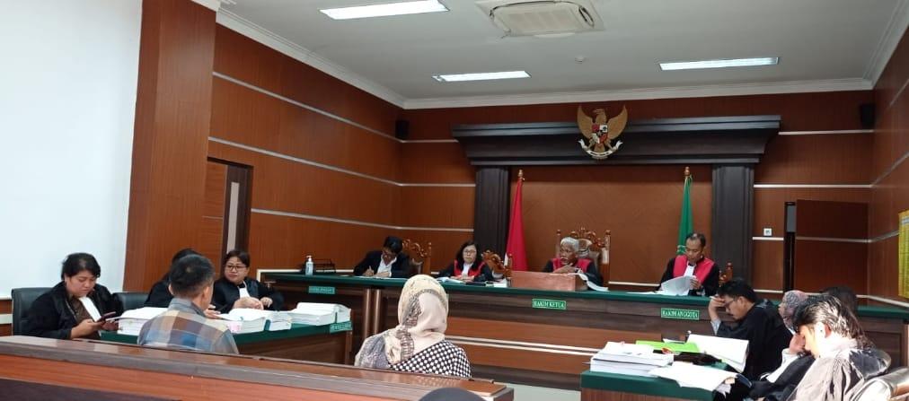 Sidang-korupsi-pembangunan-jalan-di-Insil-Bolmongkjiu8787hjjhjh.jpg