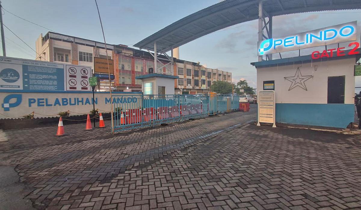 Suasana-di-Pelabuhan-Manado-Aktivitas-Pelabuhan-Manado-telah-kembali-berjalan-normal-Foto.jpg