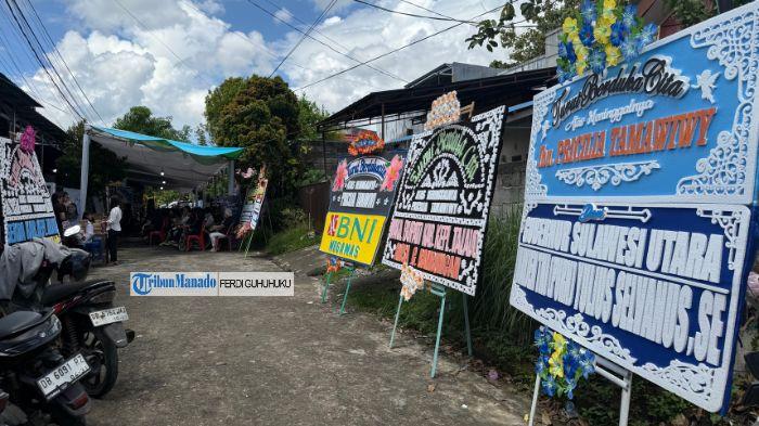 Suasana-rumah-duka-almarhumah-Pricilia-Tamawiwy-di-Jalan-Mawar-Utama-V-Nomor-17-Griya-Paniki-Indah.jpg