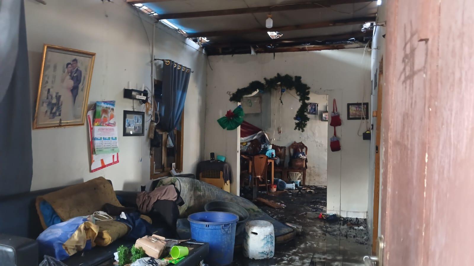 Warga Sebut Ada Anak Bermain Korek Api Sebelum Kebakaran 2 Rumah di Mahakeret Timur Manado