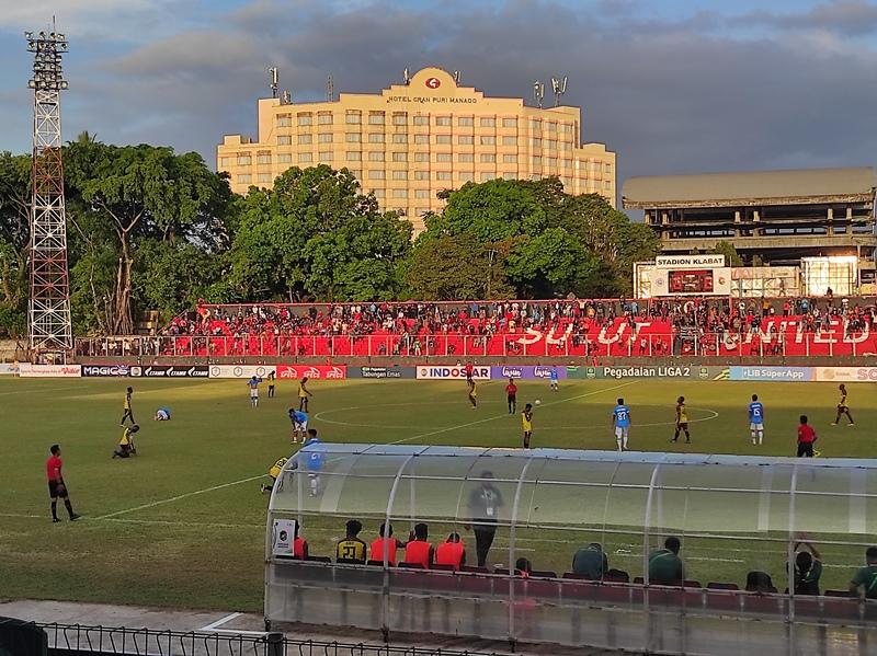 Sulut-United-Bekuk-Persewar-di-Stadion-Klabat-ManadoFHFGH76GJFGJFGVJ.jpg