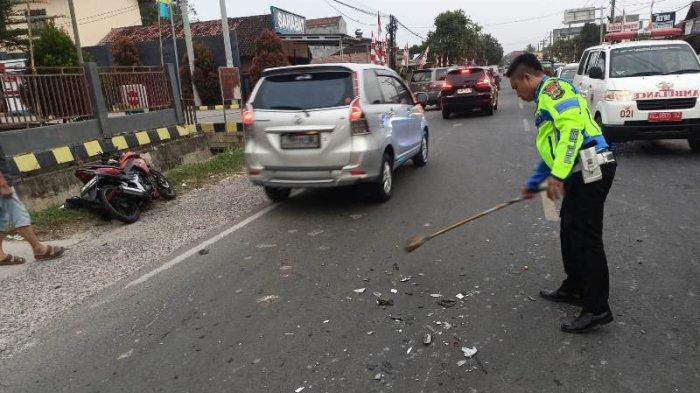 TKP-kecelakaan-maut-di-depan-SPBU-Wates-Pringsewu.jpg