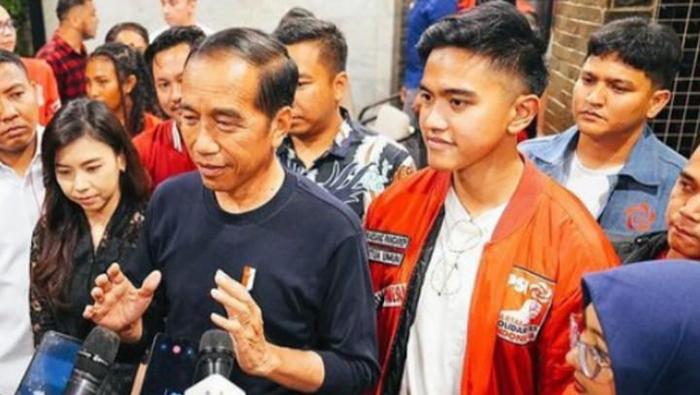 Tanggapan-Jokowi-soal-KaesangPangarep-Urus-Berkas-Maju-Pilkada-Jateng-Kini-Gagal-karena-Putusan-MK.jpg