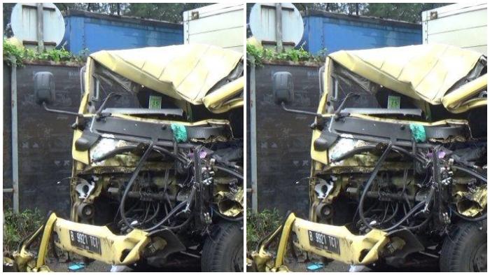 Terjadi-kecelakaan-lalu-lintas-di-ruas-Jalan-Tol-Cipularang.jpg