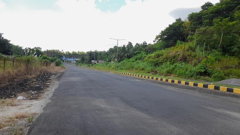 Bukan Kendaraan, Bagian Depan Terminal Liwas Manado Sulawesi Utara, Justru Jadi Tempat Jogging