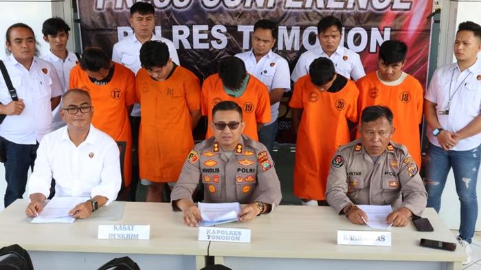 Tim-Resmob-Satreskrim-Polres-Tomohon-berhasil-mengungkap-jaringan-curanmor.jpg