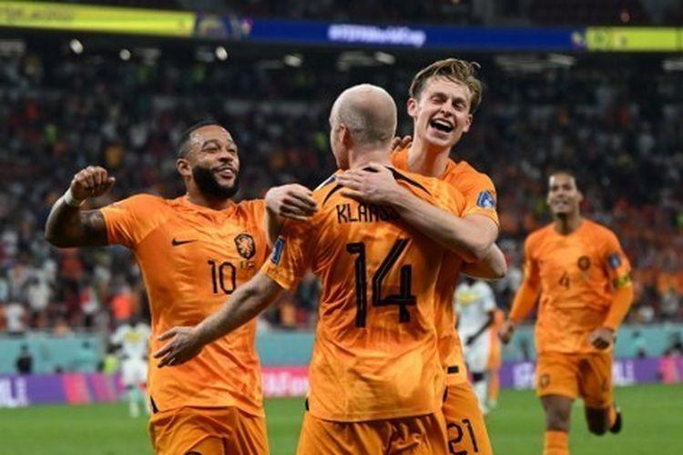 Timnas Belanda di Piala Dunia 2022, Jalan Terjal Menuju Puncak Klasemen