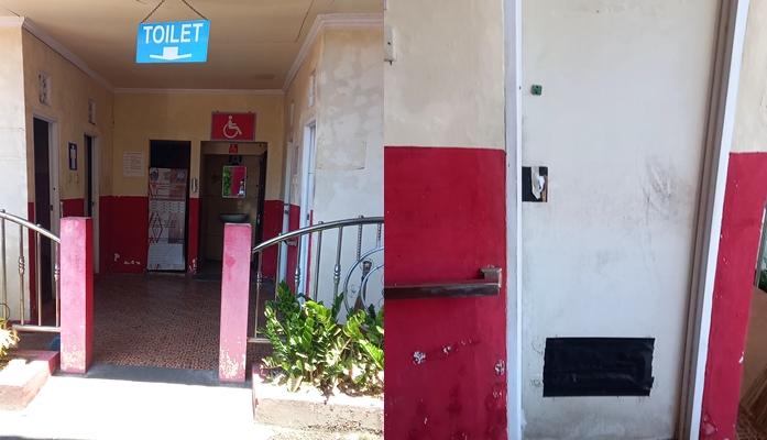Toilet Umum di Samsat Manado Sulut Memprihatinkan, Minim Penerangan dan Gagang Pintu Rusak