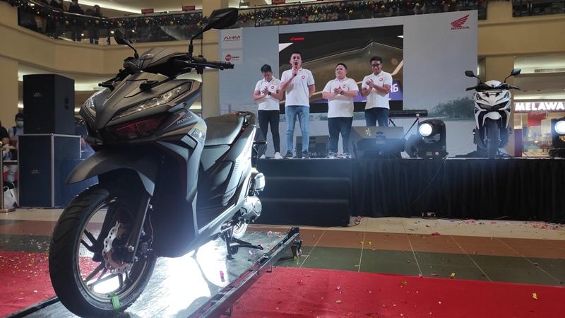 Top-Manajemen-PT-Daya-Adicipta-Wisesa-DAW-memperkenalkan-New-Honda-Vario-125.jpg