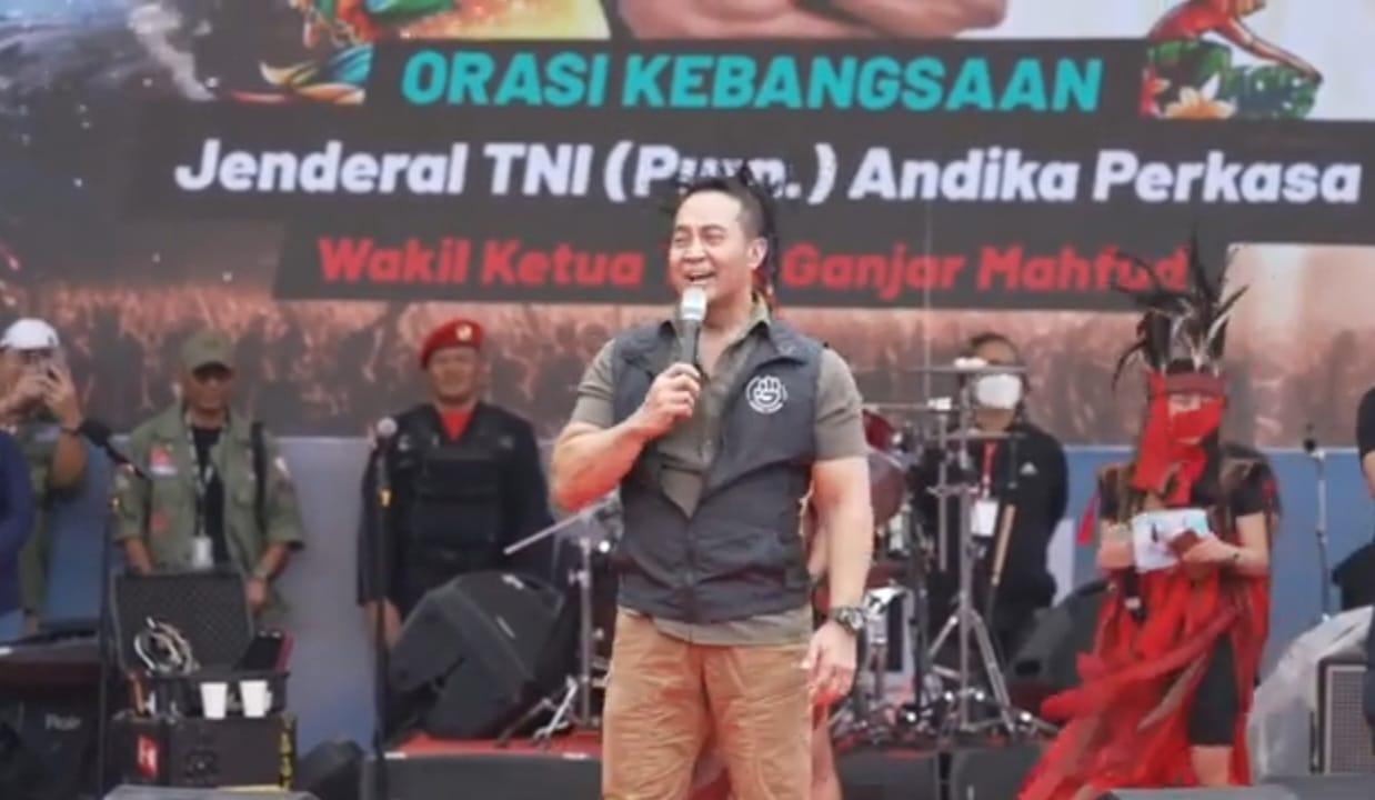 Wakil-TPD-Ganjar-Mahfud-Jenderal-TNI-Purn-Andhika-Perkasa-turut-mendampingi-Capres-nomor-3NH.jpg