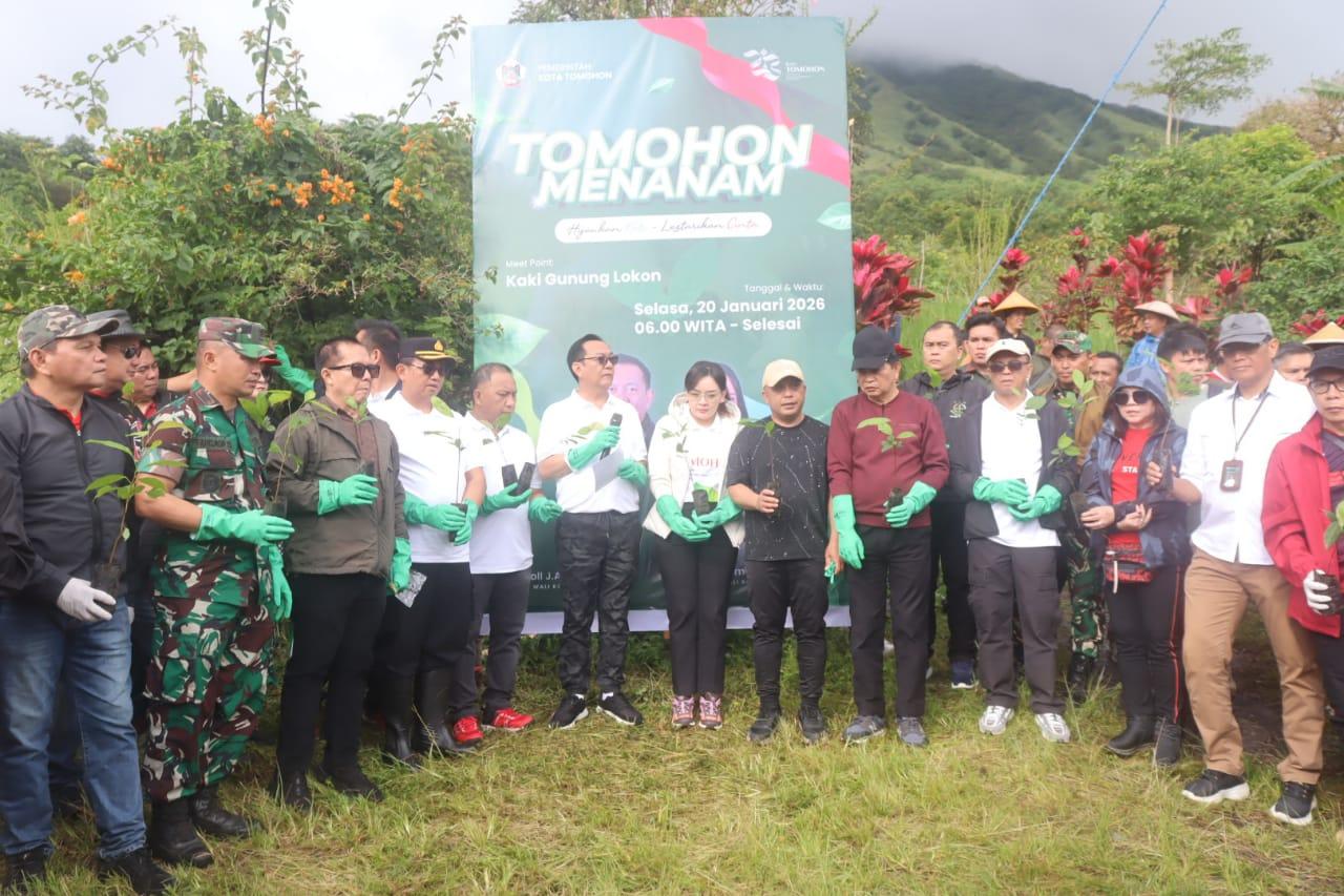 Wali-Kota-Tomohon-Caroll-JA-Senduk-bersama-Wakil-Wali-Kota-Tomohon0-9.jpg