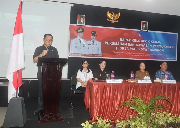 Wali-Kota-Tomohon-Caroll-Senduk-membuka-rapat-Pokja-PKP-Kota-Tomohon.jpg