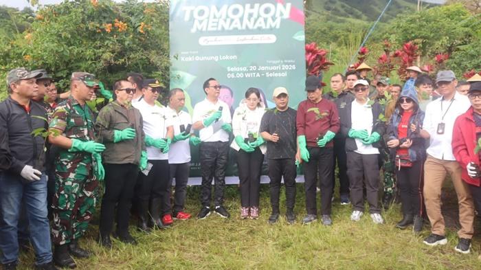Wali-Kota-dan-Wakil-Wali-Kota-Tomohon-Caroll-Senduk-Sendy-Rumajar-dshdsj.jpg