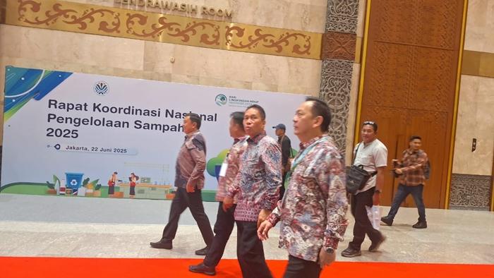 Caroll Senduk Hadiri Rakornas Pengelolaan Sampah 2025, Komitmen Dukung Indonesia Bebas Sampah 2029