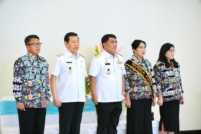 YSK-menaruh-harapan-besar-kepada-pengurus-Dekranasda.jpg