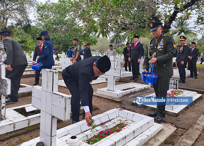 Ziarah-di-TMP-Kairagi-Manado.jpg