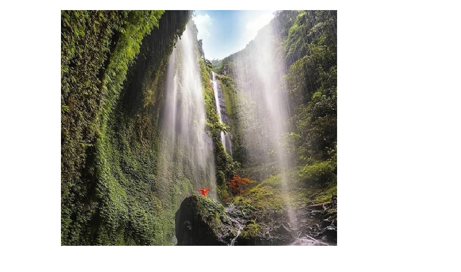 air-terjun-madakaripura_20181020_081820.jpg
