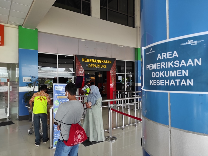 aktivitas-di-bandara-internasional-sam-ratulangi-manado.jpg
