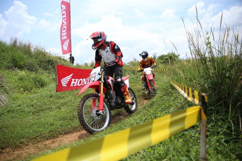 Honda CRF150L Dibanderol Rp 34,4 Juta, Terjual 2.000 Unit Hanya Dalam Sepekan