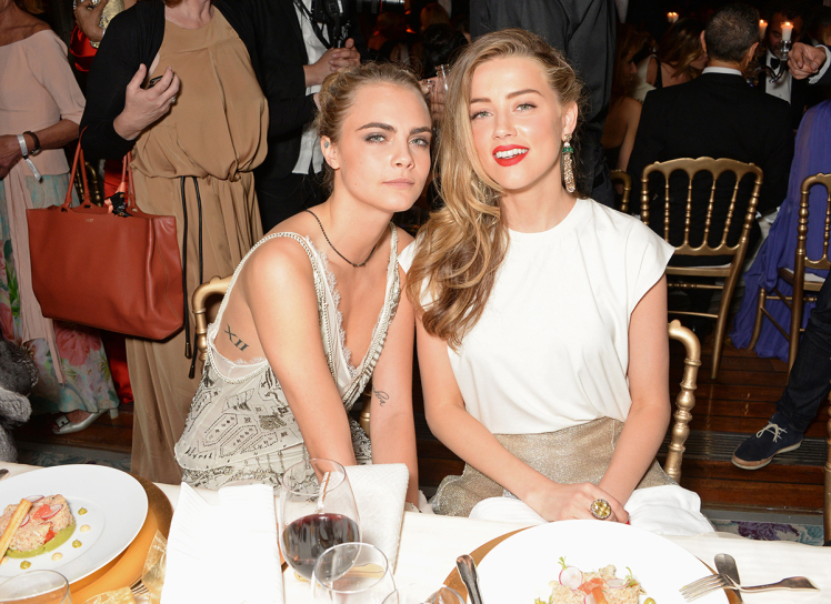 Johnny Depp Khawatir Amber Heard Berselingkuh dengan Cara Delevingne?