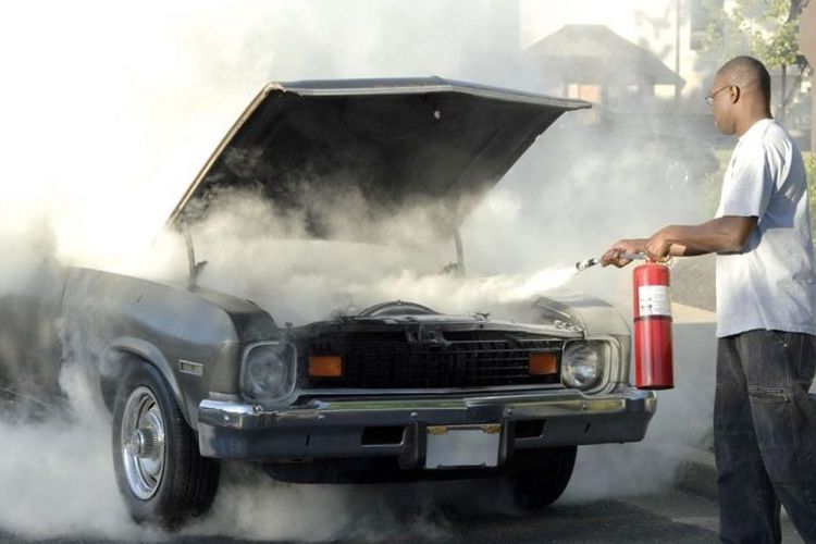 Mobil Baru Wajib Dilengkapi Dengan APAR, Mulai Tahun 2021, Ada Sanksinya