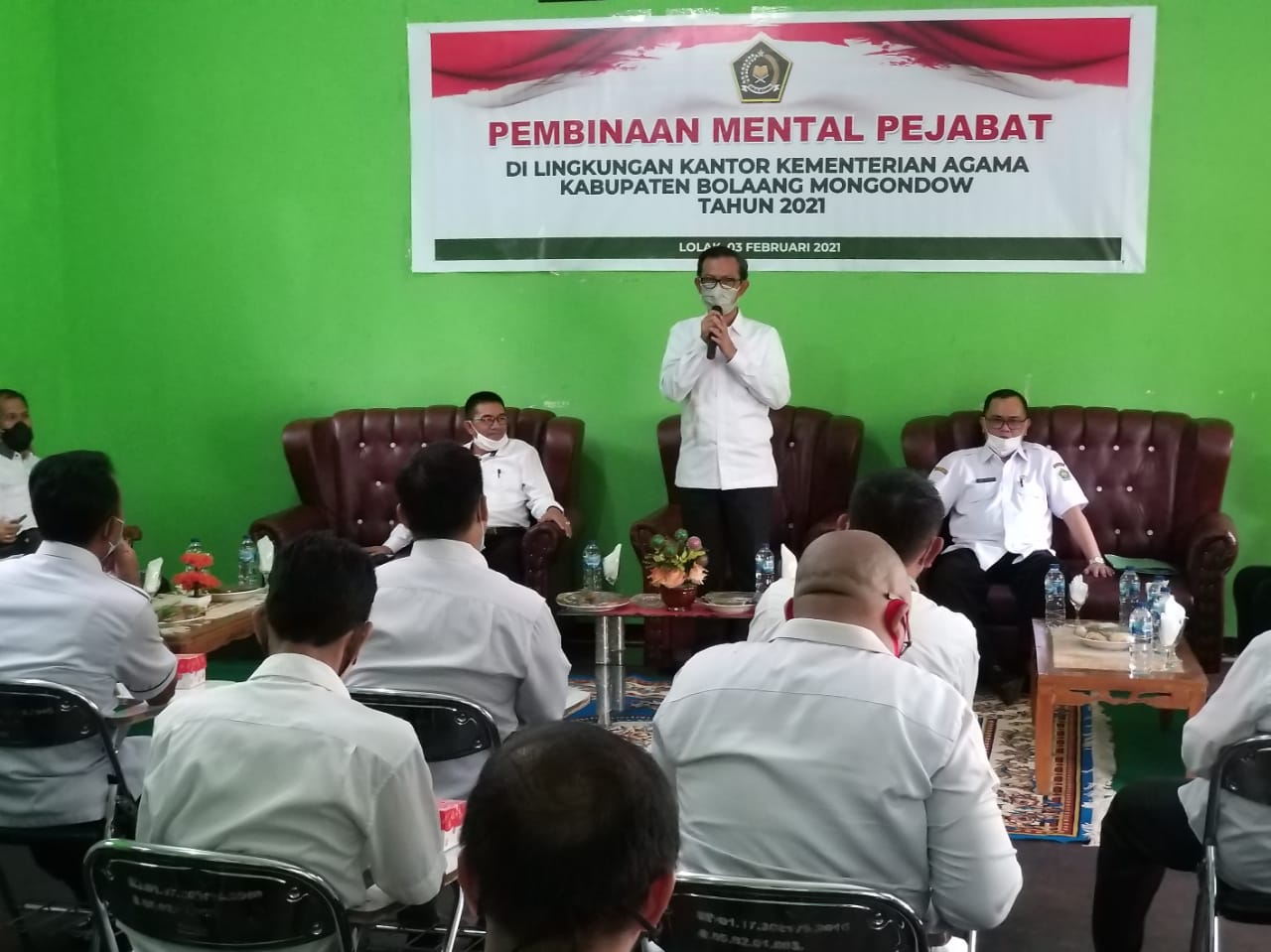 arahan-dan-pembinaan-mental-oleh-kakanwil-kemenag-sulut.jpg