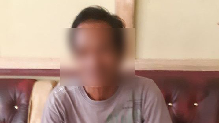 ayah-tiri-korban-berinisial-io_20180829_182058.jpg