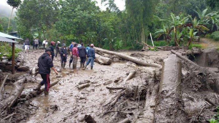 Ngerinya Banjir Bandang di Gunung Mas Puncak Bogor, Ratusan Warga Mengungsi Hingga Listrik Padam