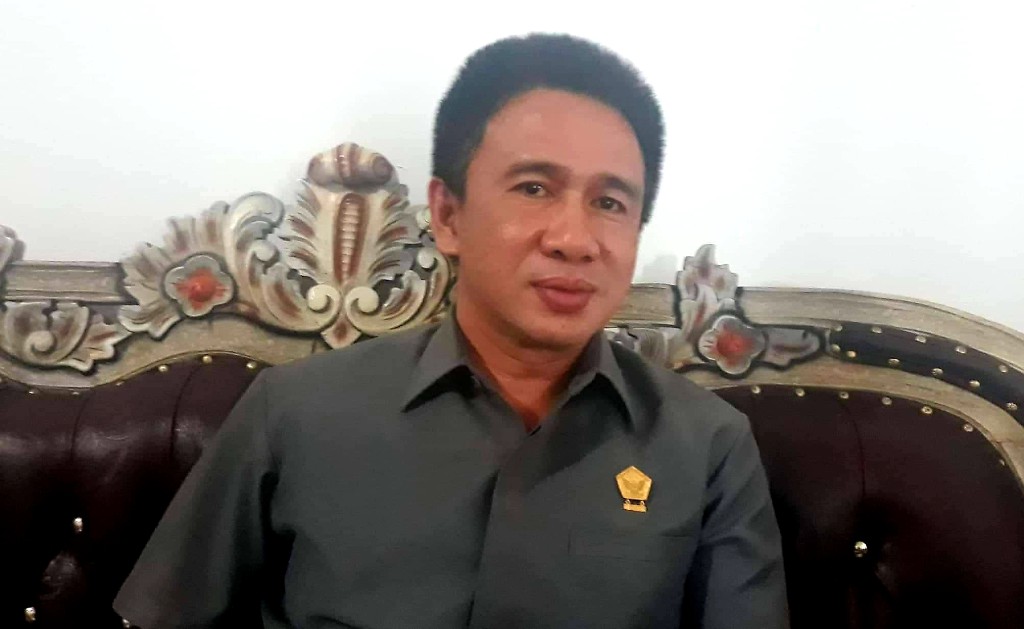 banteng-minsel-bawa-steven-lumowa-ke-pdip-sulut-sebagai-calon-tunggal-ketua-dpc.jpg