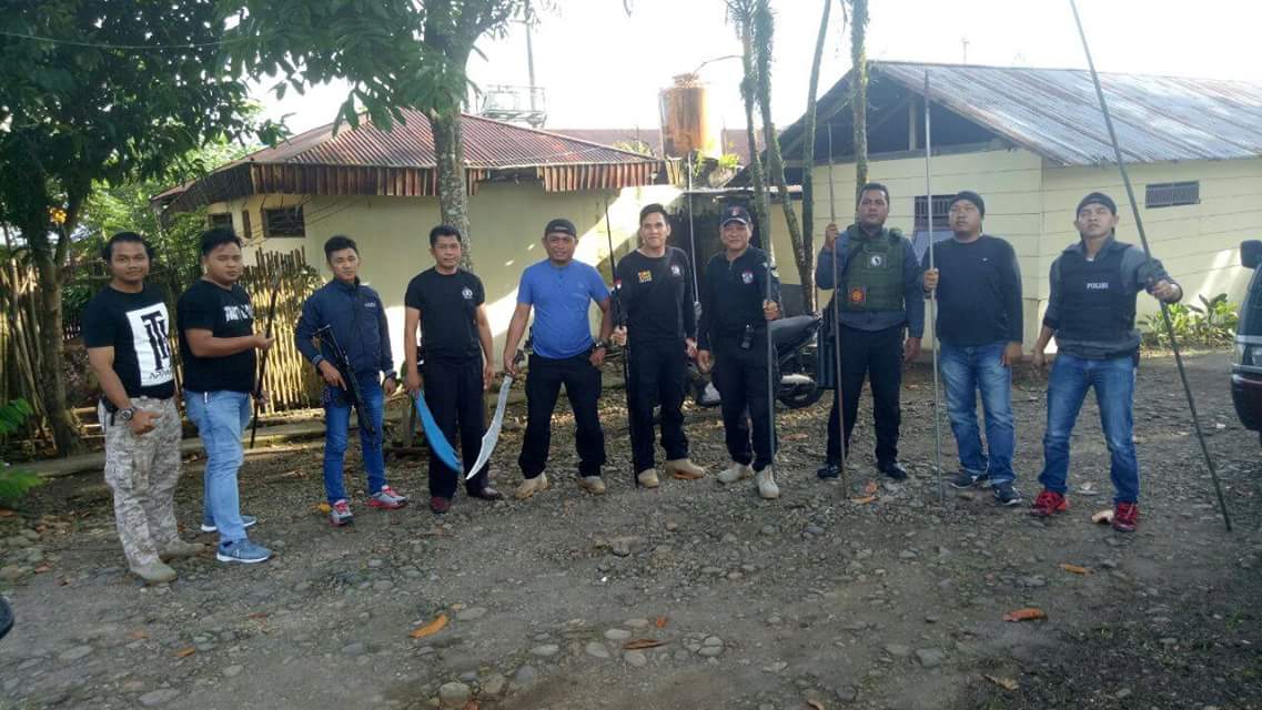 Polisi Amankan 6 Tombak dan Cakram Saat Razia Sajam di Tompasobaru