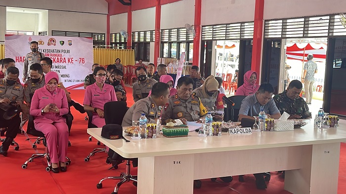 bhakti-kesehatan-serentak-dimana-polda-sulut-melakukannya-di-polres-bitung.jpg