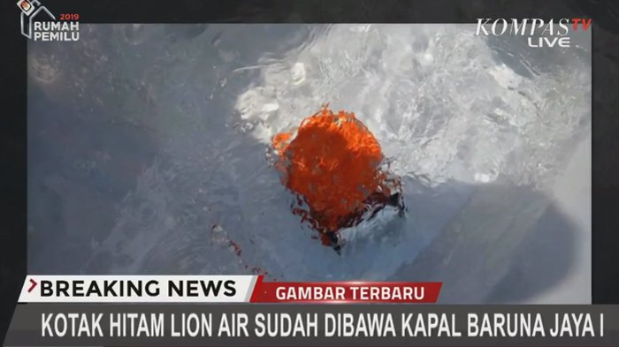 black-box-lion-air-disimpan-dalam-air_20181101_154954.jpg
