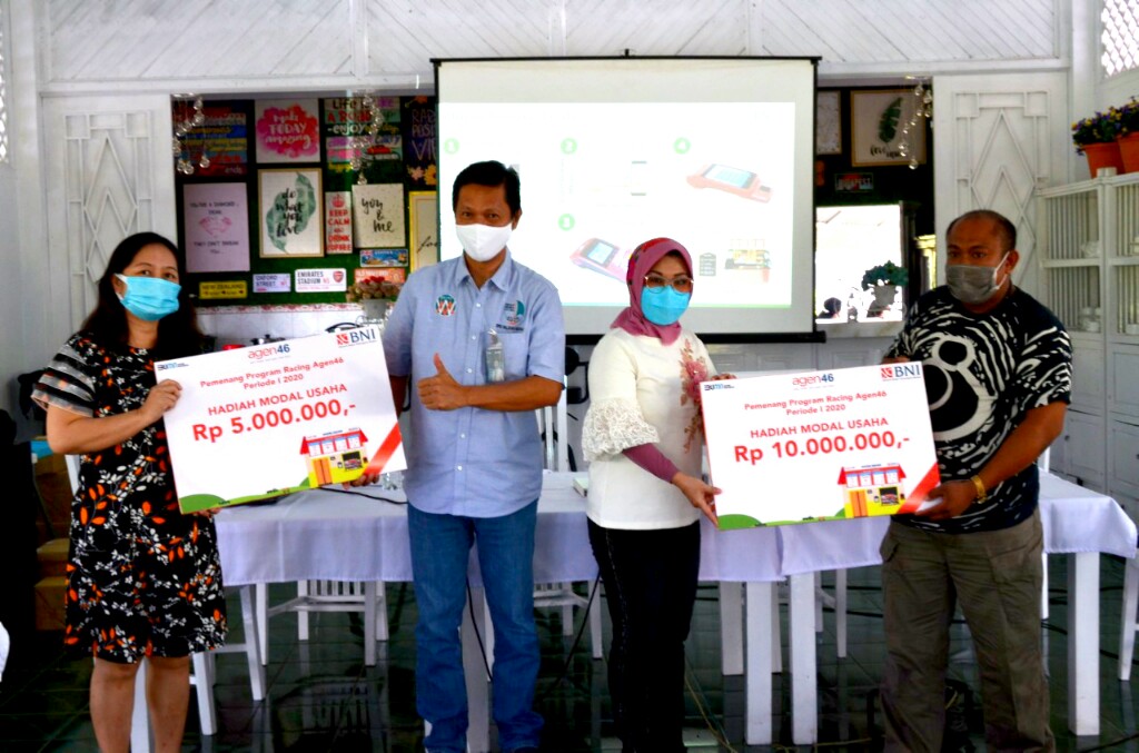 BNI Berikan Hadiah kepada Pemenang Program Rejeki Agen46