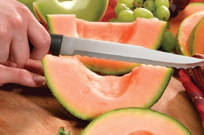 Selain Bermanfaat Untuk Kesehatan, Buah Melon Juga Enak Dijadikan Salad dan Es Buah