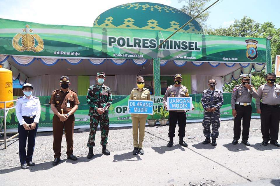 bupati-dan-kapolres-mengkampanyekan-dilarang-mudik-bagi-warga-minsel.jpg