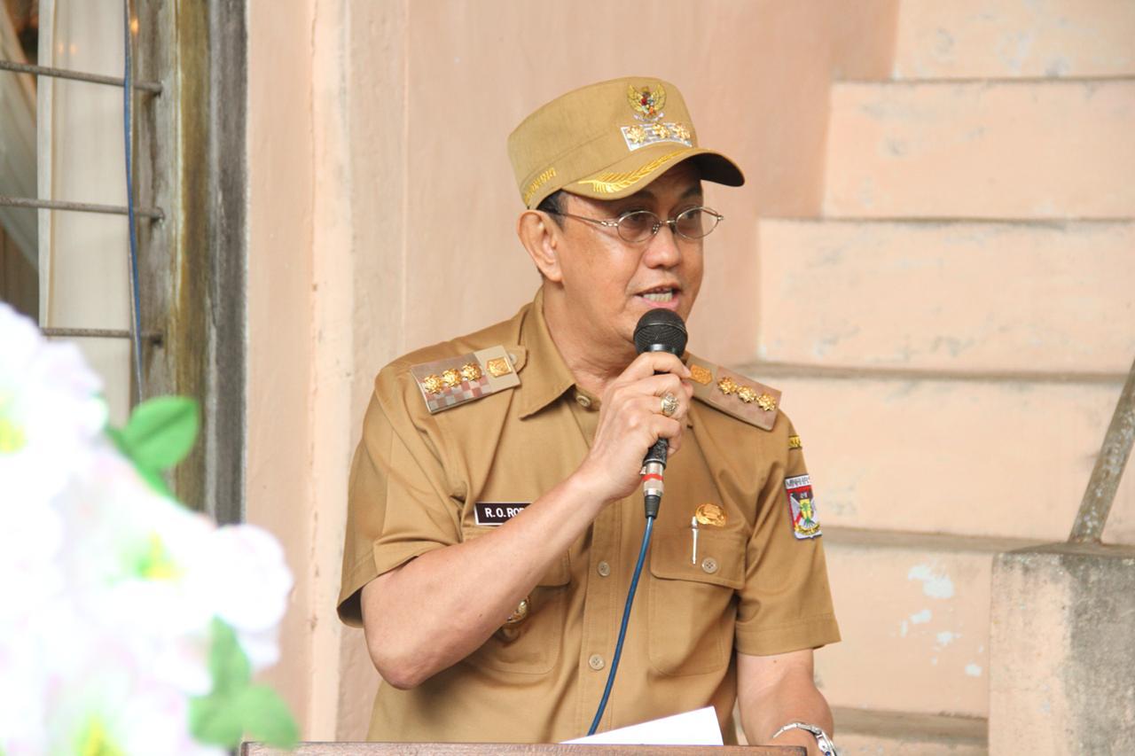 bupati-minahasa-royke-roring-1.jpg