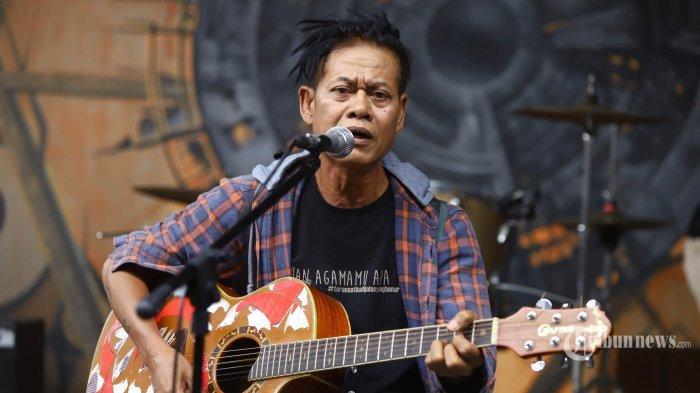 chord-dan-lirik-lagu-tertanam-tony-q-rastafarakunci-gitar-dasar-c.jpg
