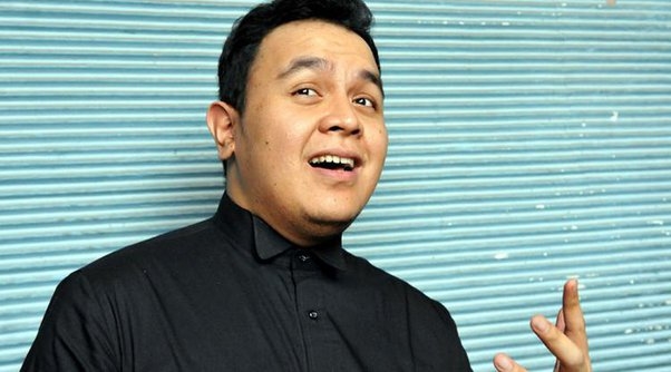 Chord Gitar Lagu Hati-hati di Jalan – Tulus: Perjalanan Membawamu Bertemu Denganku
