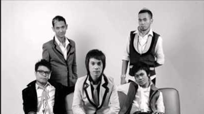 chord-gitar-dan-lirik-lagu-perpisahan-termanis-lovarian.jpg