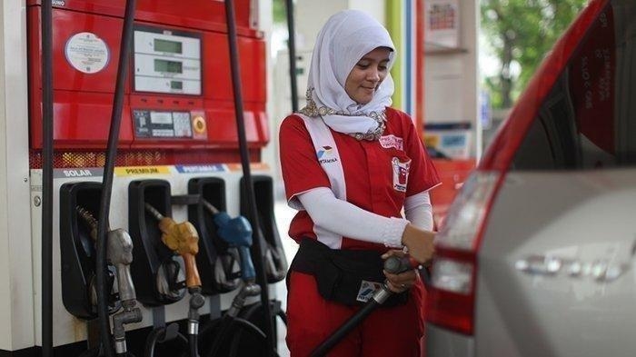 daftar-pertamina-jenis-pertamax-di-indonesia-setelah-harga-bbm-turun-mulai-selasa-3-januari-2022.jpg