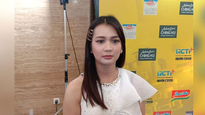 Artis Yang Dulu Dikenal Dengan Nama Dea Imut Sudah Diminta Menikah di Usianya Sekarang 23 Tahun