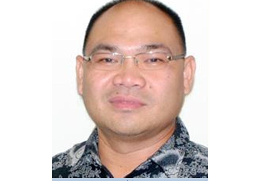 dekan-fakultas-pendidikan-unika-de-la-salle-manado-edino-lomban1.jpg