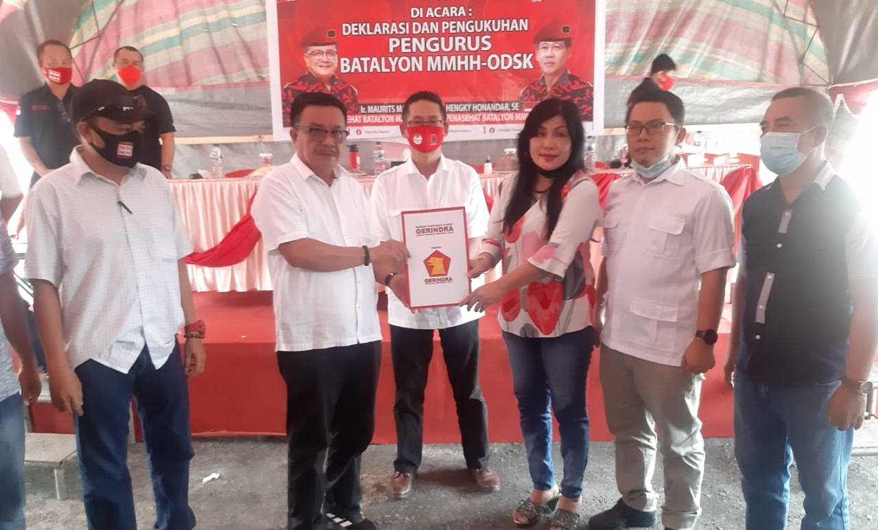 Pilwako Bitung - Prabowo Subianto Restui Pasangan Calon dari PDIP, Lumbangaol: Ini CLBK